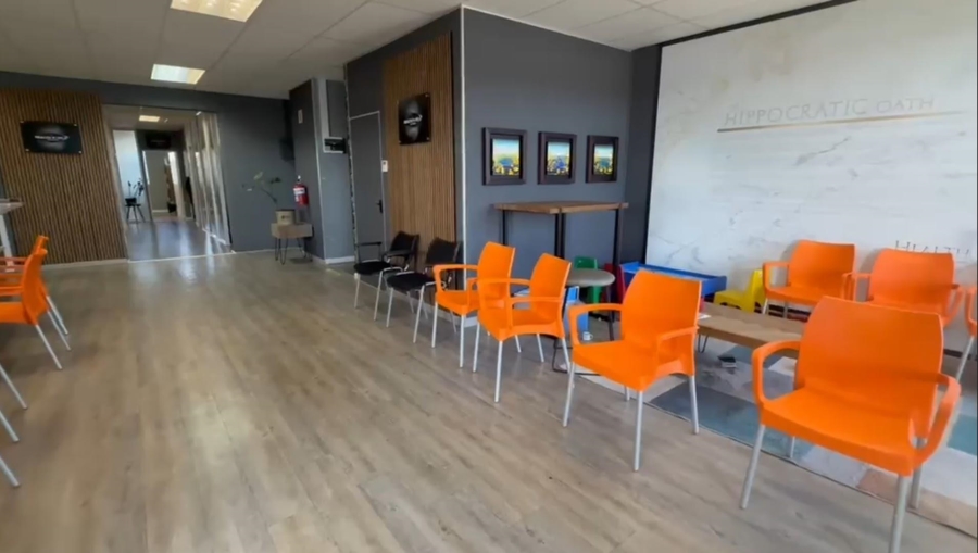 To Let Commercial Property for Rent in Table View Western Cape
